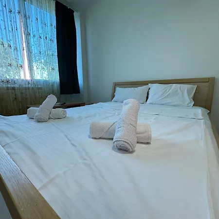 Appartamento Piccolino Novi Sad Esterno foto